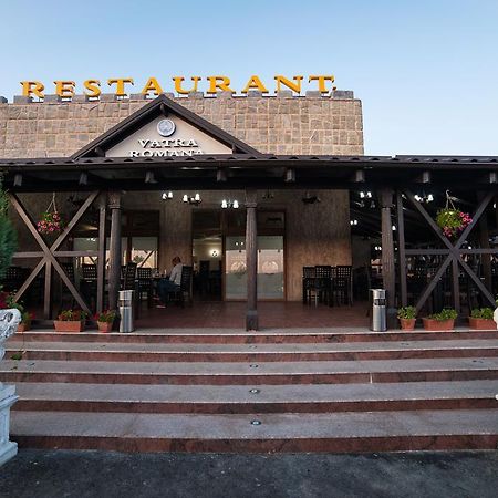 Vatra Romana Bed & Breakfast Răcarii de Jos Екстериор снимка