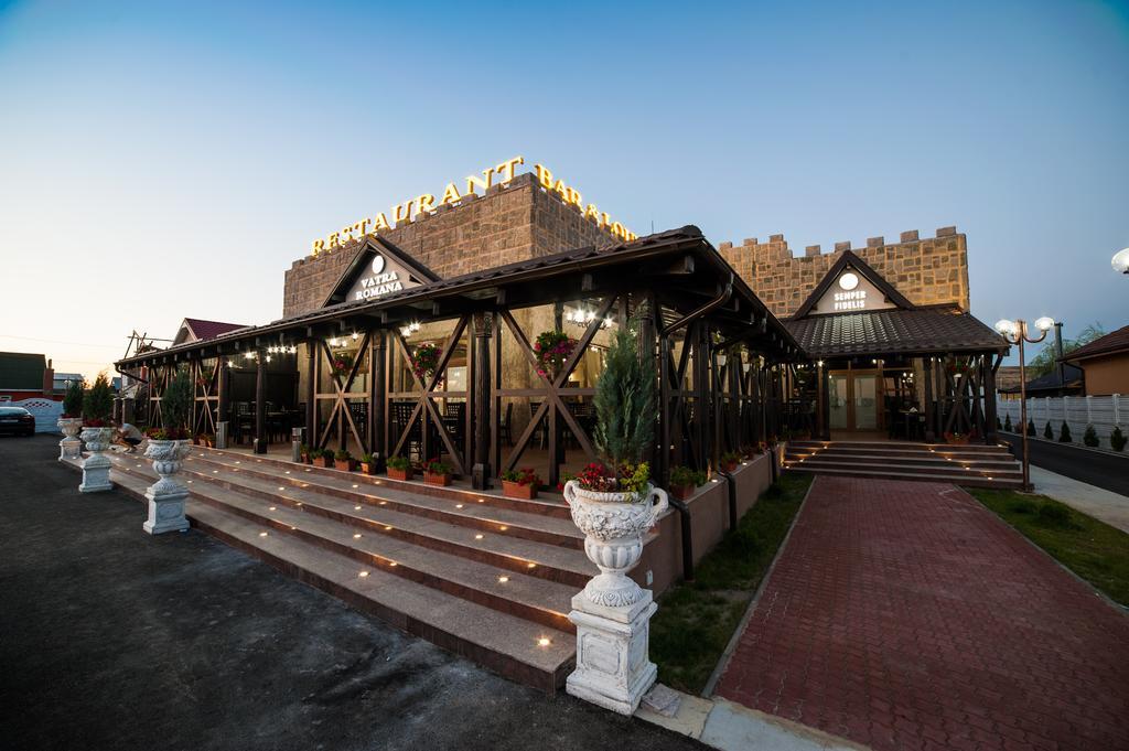 Vatra Romana Bed & Breakfast Răcarii de Jos Екстериор снимка
