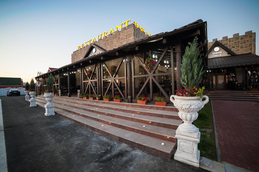 Vatra Romana Bed & Breakfast Răcarii de Jos Екстериор снимка
